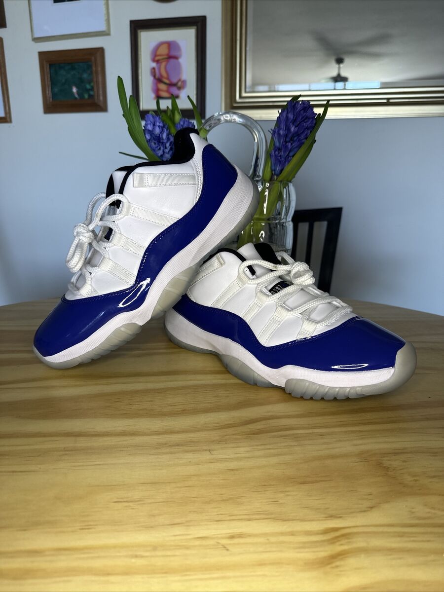 Air Jordan 11 XI Retro Low Concord Women's Size 10.5 Shoes Air Jordan 11 XI Retro Low Concord Women's Size 10.5 Shoes