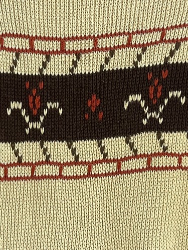 Vintage 70’s printed sweater with wide neck size large - Picture 3 of 10