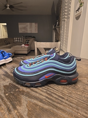 Size 9 - Nike Air Max Plus/97 Discover Your Air