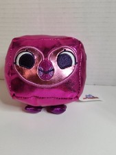 Simulador de mascotas SERIE 2 misterioso peluche frailecillo pájaro marino metálico rosa oscuro sin código