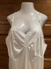 Velrose Full Slip Nylon 50