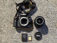 Nikon D D3200 24.2MP Digital SLR Camera Black Kit w AF-S DX ED VR 18-55mm LOW SC