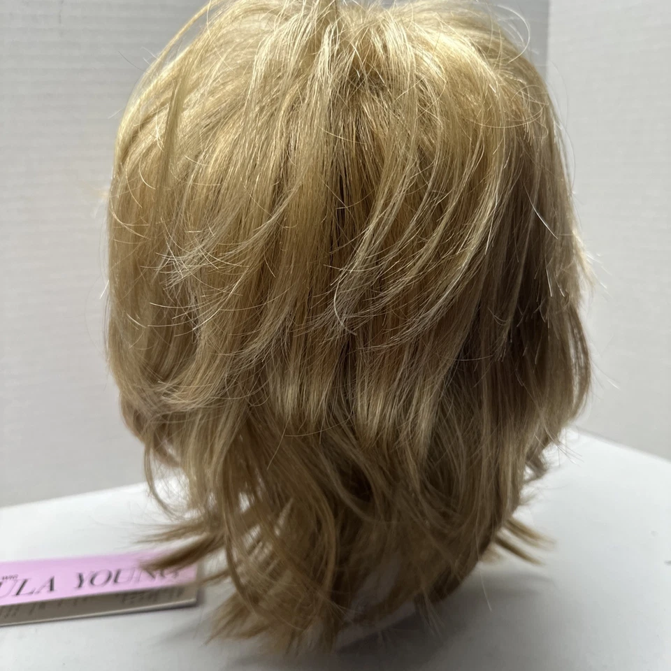 Paula Young Wig Kennedy -a Highlighted Blond Wavy Bob Lob 1488A Light Blond - Image 2 of 4