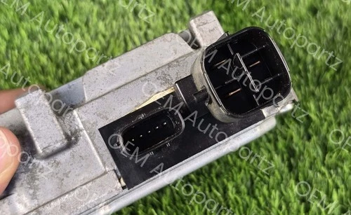 Lexus GS350,Lexus LS600H 2007-2012 Oil Pump Control Module g1167-30021 Oem used - Picture 5 of 14