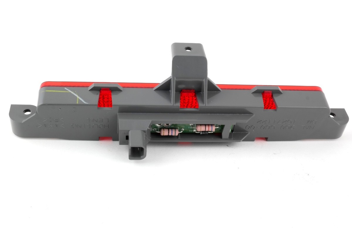すだちバーモンド NEW GENUINE GM High Mount Third Brake Light Lamp 08-12