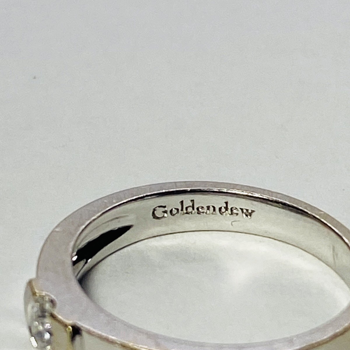 [Golden dew] 韓国☆18K White Gold☆Finestra2(1C) ペンダント Golden Dew Korea 18K White Gold 0.25ct Diamond 3–4mm Size
