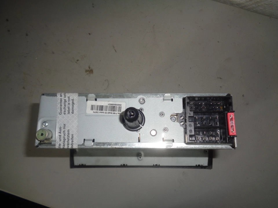 Fiat Punto 188 Bj.03-07 Autoradio CD-Player (kein Code vorhanden) 7354812990 - Bild 2 von 4