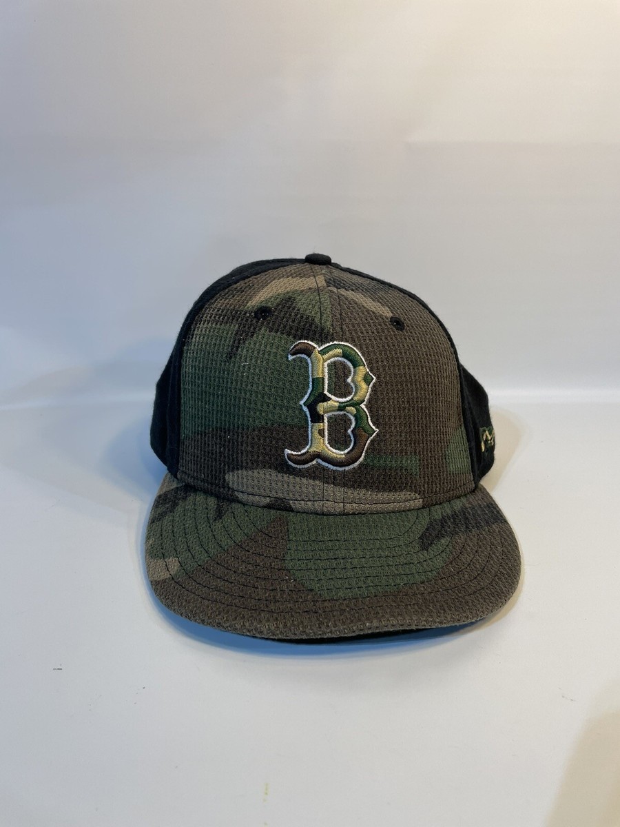 Boston Red Sox New Era Camo 59FIFTY Fitted Hat 1/2