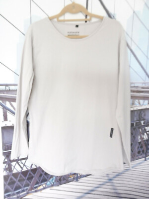 ALPHALETE   SHIRT  GR. L - 2 MAL GETRAGEN