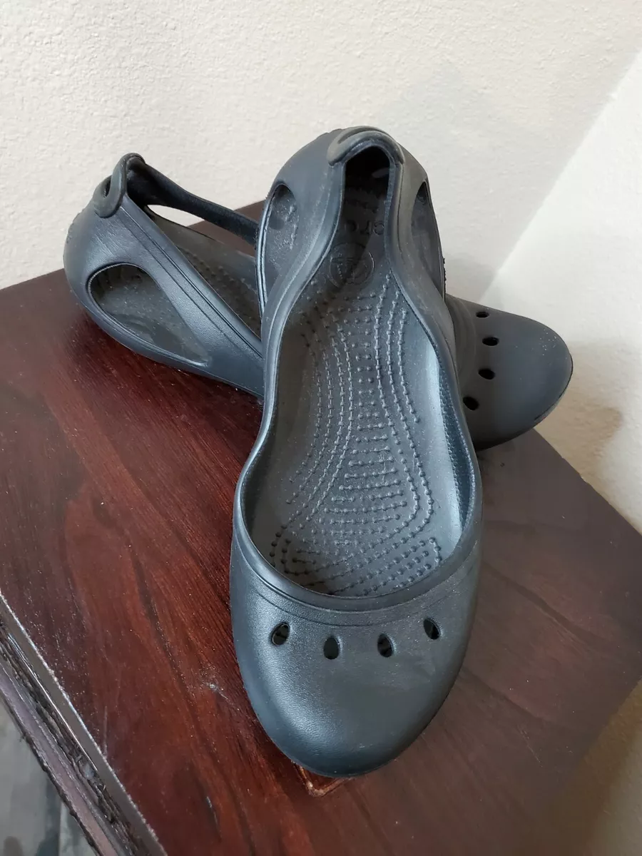 Crocs Women s Kadee Flat Size 6