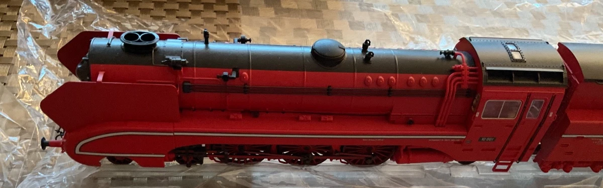 Märklin 37082 Schnellzug-Dampflokomotive BR 10 001 der DB 10 JAHRE Insider