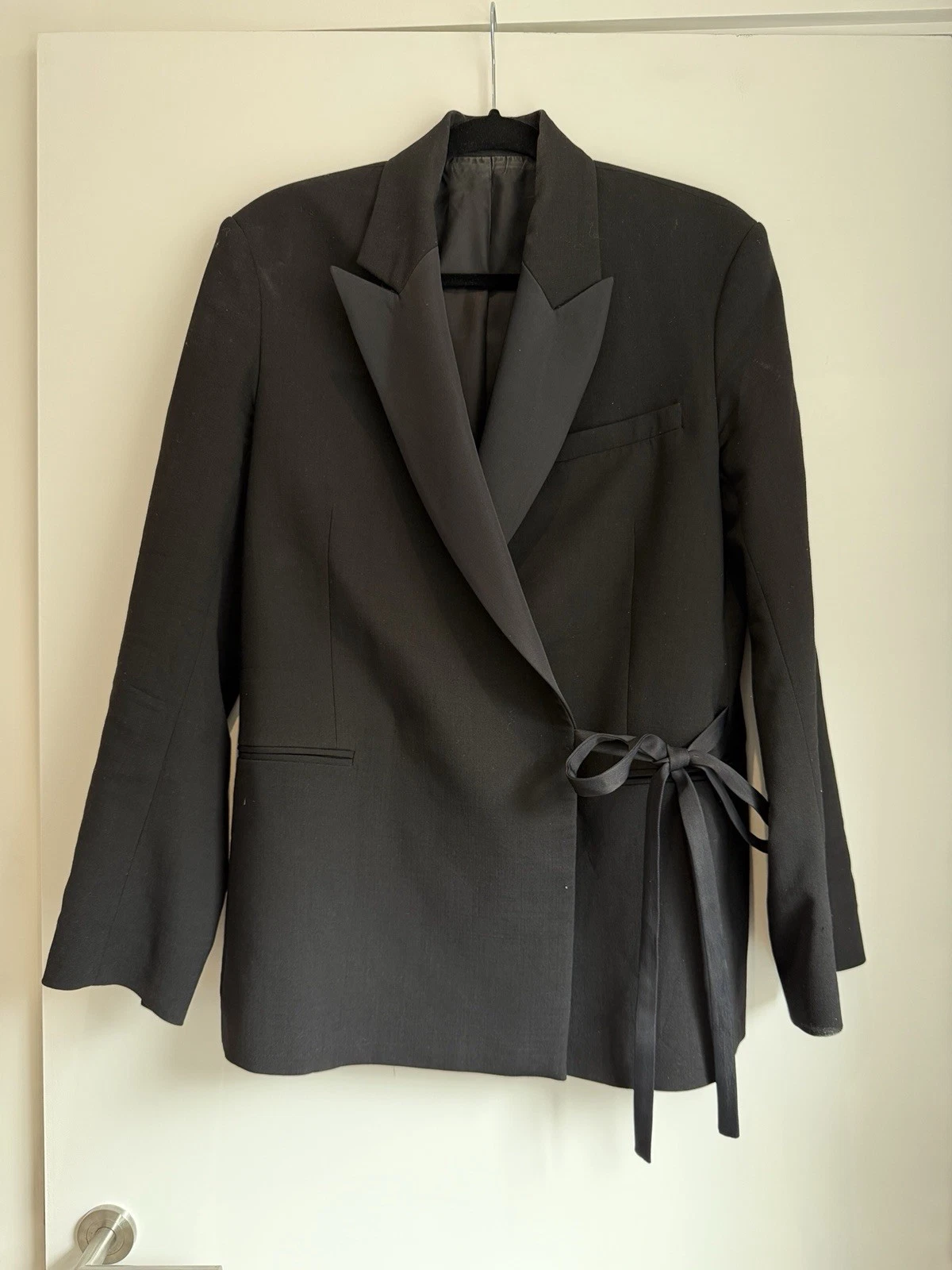 ARKET Women’s Black Wool Blazer