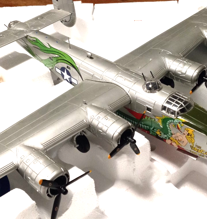 FRANKLIN MINT ARMOUR B-24 LIBERATOR Dragon and His Tail bomber