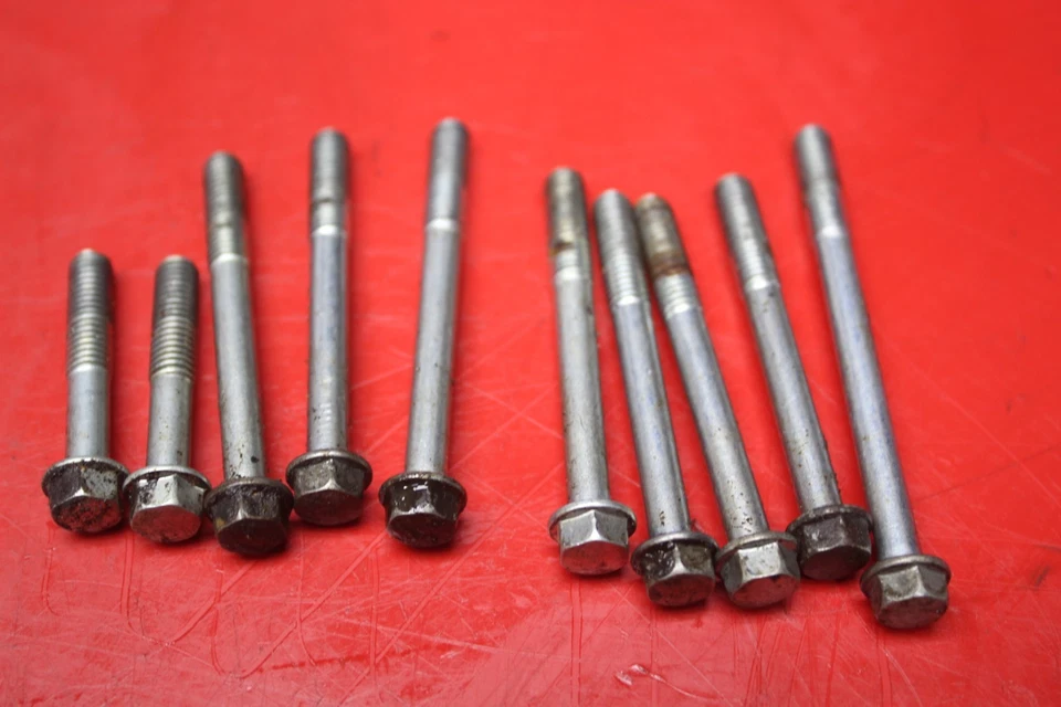 Honda CR80R 1998 cubierta de embrague pernos Foto 2 de 2