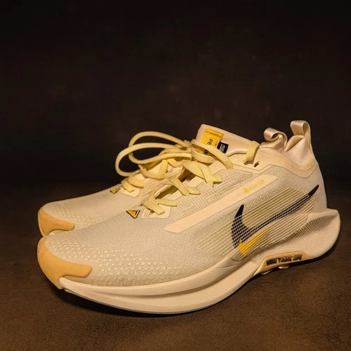 Size 8 - Running Nike Pegasus Trail 5 Saturn Gold FQ0908-700 WMNS 9.5