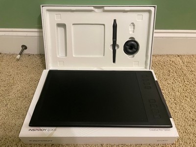 Huion Inspiroy Q11K v2 drawing tablet with stylus and holder