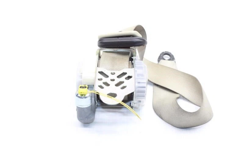 Infiniti G37 V36 2011 convertible #266 cinturón de seguridad delantero izquierdo con pre-choque Foto 2 de 4