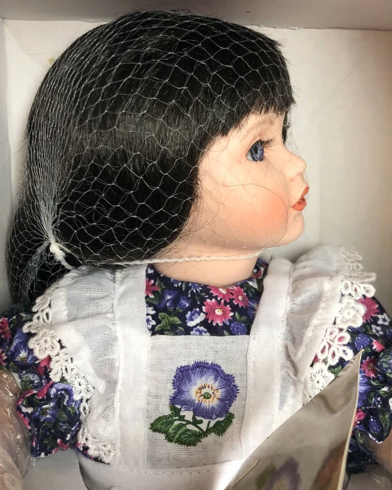 Black Berry Blossom By Ann Timmerman Georgetown Collection Doll 13" NIB - Изображение 2 из 4