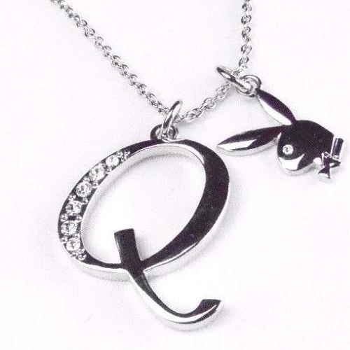 Collar Playboy Inicial Letra Q Colgante Conejito Dije Cristales Platinado Foto 2 de 4