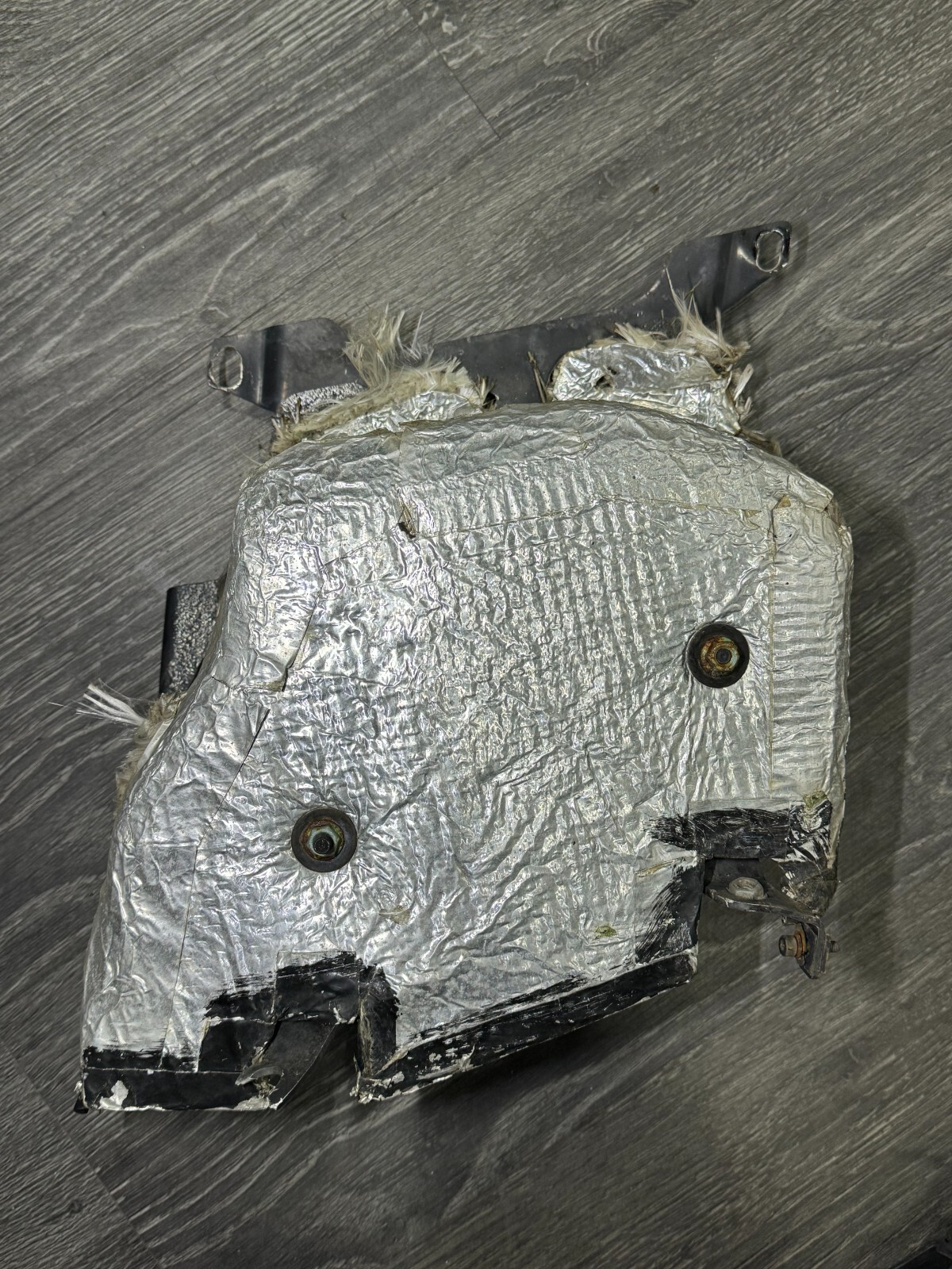 2004-2014 LAMBORGHINI GALLARDO LEFT TAIL LIGHT HEAT SHIELD BRACKET 408813392