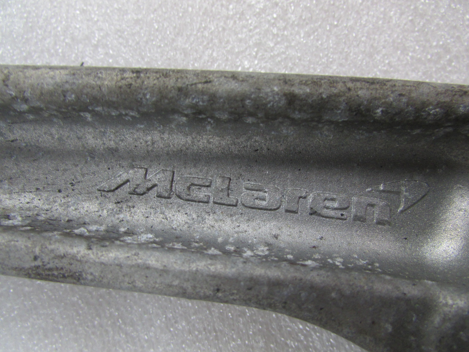 McLaren MP4-12C, RH, Right Front Upper Control Arm, Used, P/N 11B0644CP