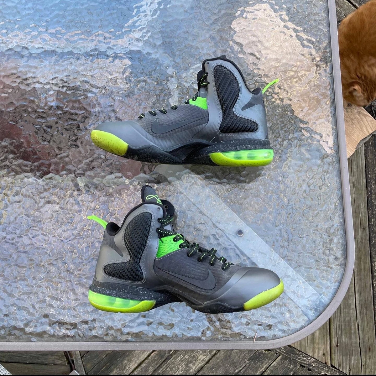 Lebron james shoes size hotsell 8.5
