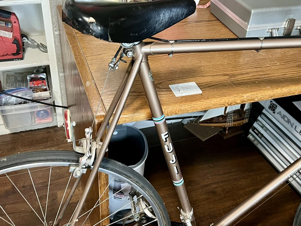 Bicicleta de Carretera Fuji Royale 12 Velocidades De Colección, 56CM 27" 68.5CM Foto 3 de 4