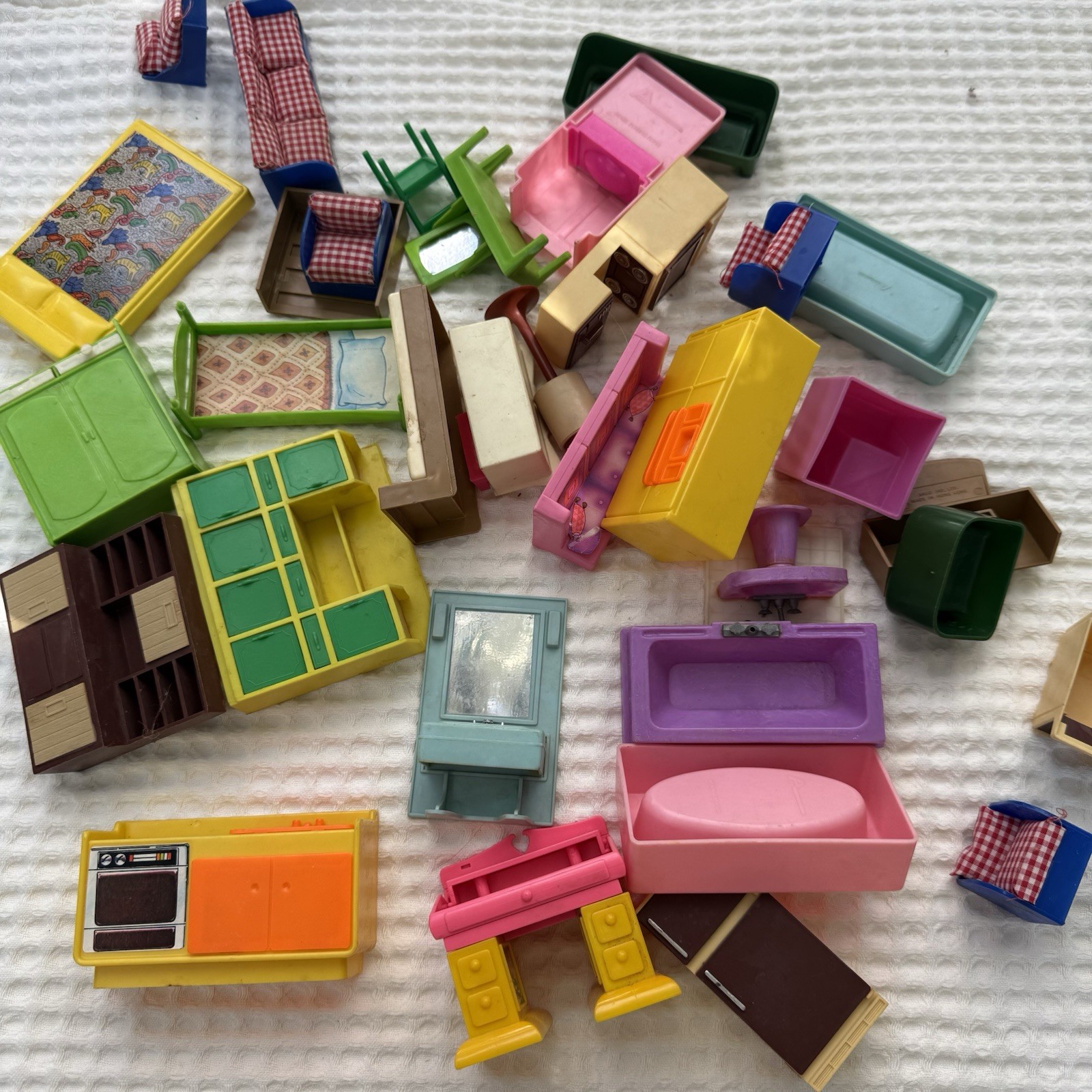 Vintage Mixed Dollhouse Furniture Lot