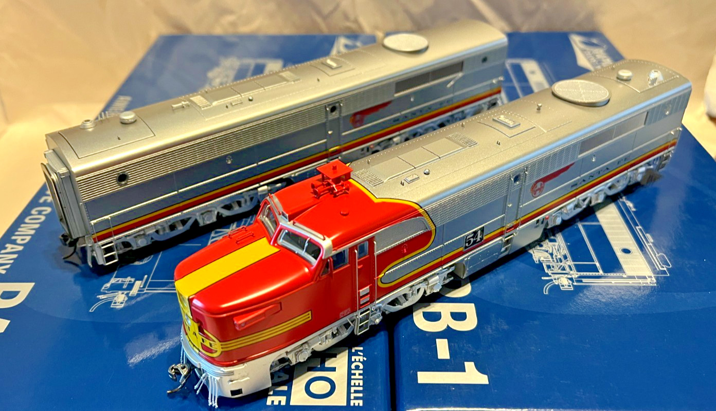 Rapido HO Scale Santa Fe ATSF Alco PA-1  / PB-1 DCC-Lok Sound 5