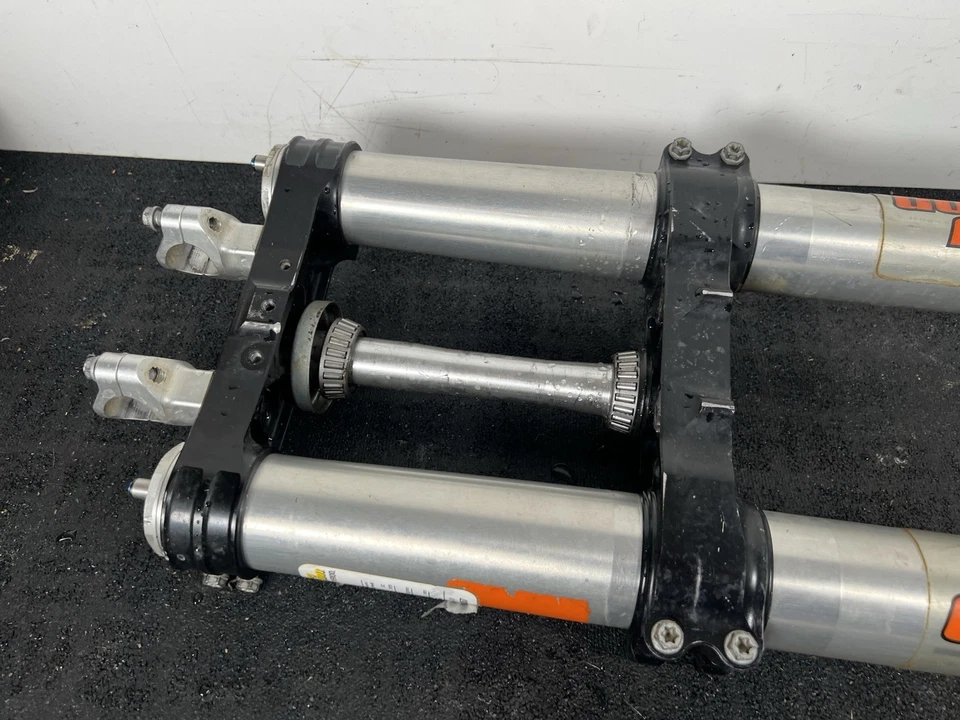 Horquillas de suspensión de amortiguador delantero Ktm 350 Sxf 2011 48 mm cartucho abierto árboles triples Foto 3 de 4