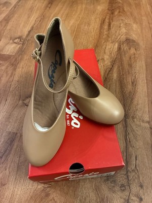 Capezio Jr Footlight Character Shoes 550 Carmel Sizes 5 and 5.5