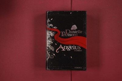 309105 Danielle Trussoni ANGELUS Droemer HC