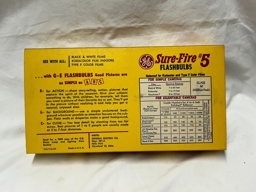 General Electric Sure-Fire #5 Flashbulbs For all #5 & #25 sockets 2 -12pack - Picture 2 of 11
