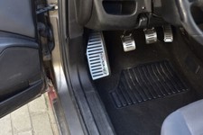 Pedale Mit Fußstütze Aus Stahl Für Fiat.600 600e | 3 Stück Edelstahl Trittbrett Pedal Pedal Elektrische Hybrid Rot (Rot) La Prima 600 Zubehör Tuning Kit Auto Ersatzteile
