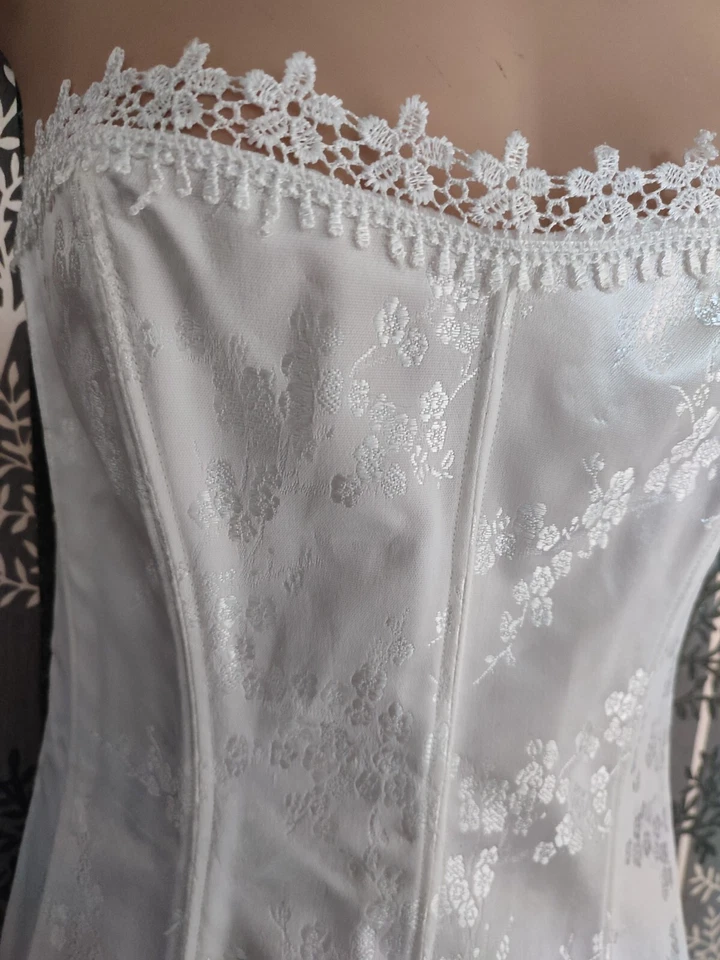 Corsé de encaje blanco para damas talla M/10-12 novia boda burlesque nuevo Foto 4 de 4