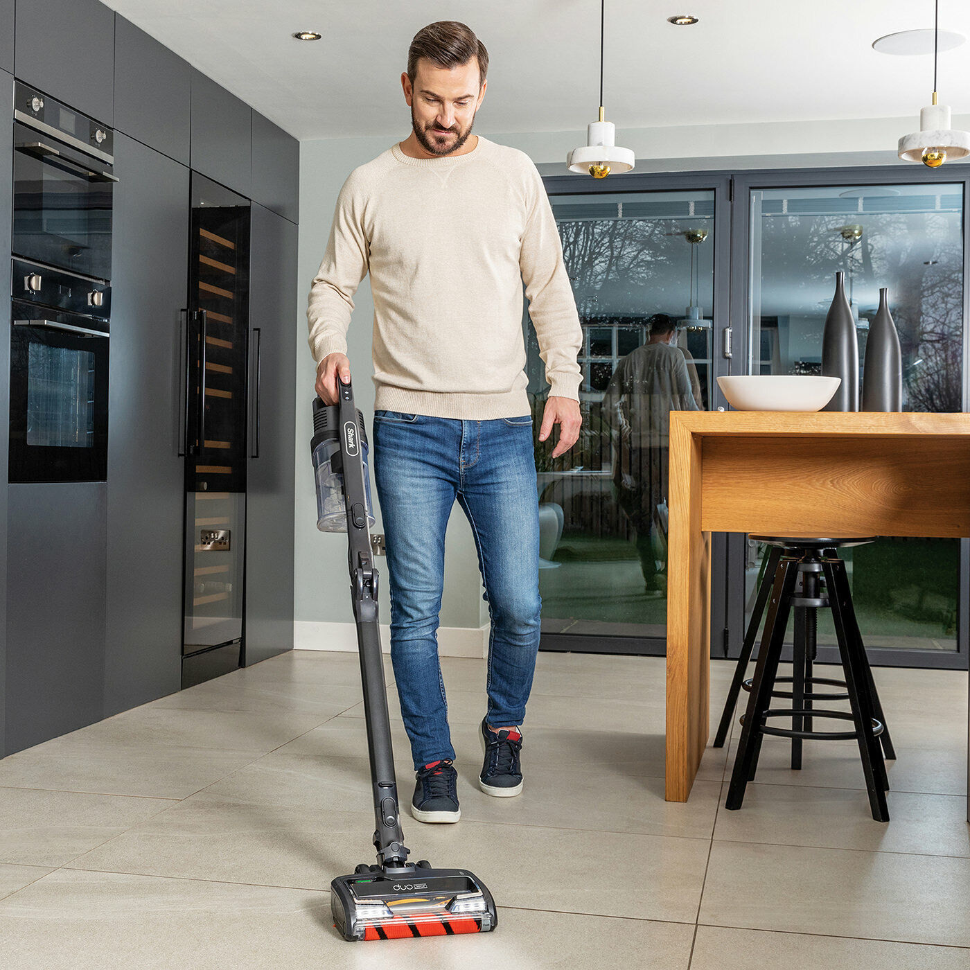 Shark Cordless Stick Vacuum Cleaner Black (IZ251UKTDB) for sale