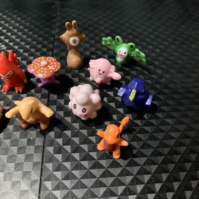 ポケモン ミニフィギュア Pokemon mini Figure Pokemon Mini Figures Pikachu Toys Kids Gift Children Party Favors