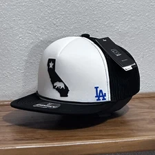LA California Logo Design Flat Bill Snapback Foam Trucker Hat Cap