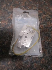 OEM NEW FACTORY AUTHORIZED PARTS LH-33JZ-053 / LH33JZ053 FREE SHIPPING