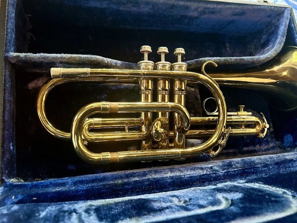 Instrumento Cornet King Cleveland 602 ~ años 70 vintage con estuche, sin boquilla Foto 2 de 4