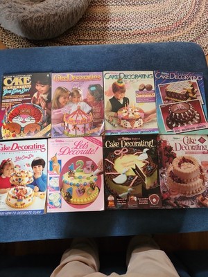 Vintage Wilton Cake Decorating Yearbooks Lot of 8 1982-1990 Recipes