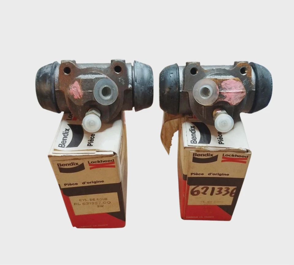 PEUGEOT 404 Utilitaire 65-69 - 621336 / 621337 - Paire cylindres arrière 28.5mm - Photo 1/1