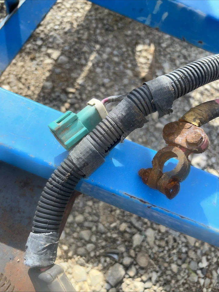 1995 Ford F150 Battery Harness Wire Loom Harness 5.8 351 f6tu-14b060-n160c - Image 4 of 4