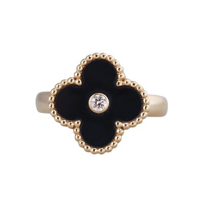 Van Cleef & Arpels Vintage Alhambra Onyx Diamond Gold Ring