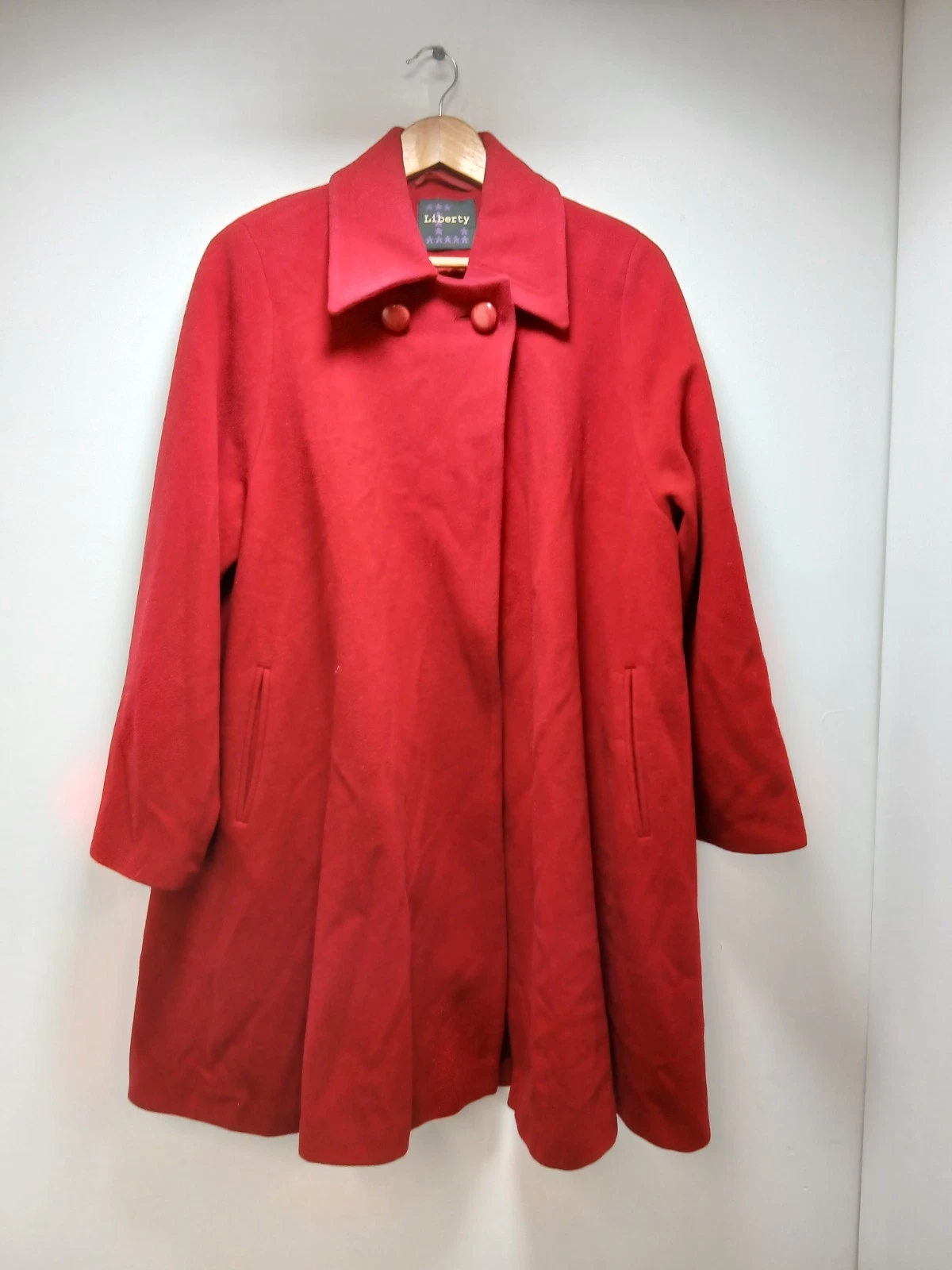 Vintage Feminella Liberty Red Collared 2 Button Wool & Cashmere Cape Poncho