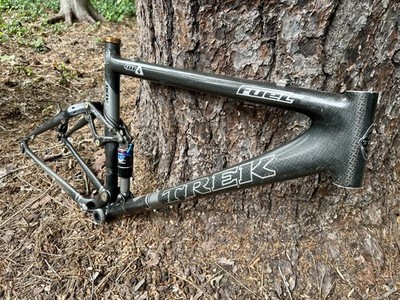 TREK FUEL 98 OCLV FULL CARBON 120 FRAME (26