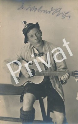 Autographe Chanteur En Costume Dédicace Et Signature Vers 1910 M1.42 - Photo 1/2