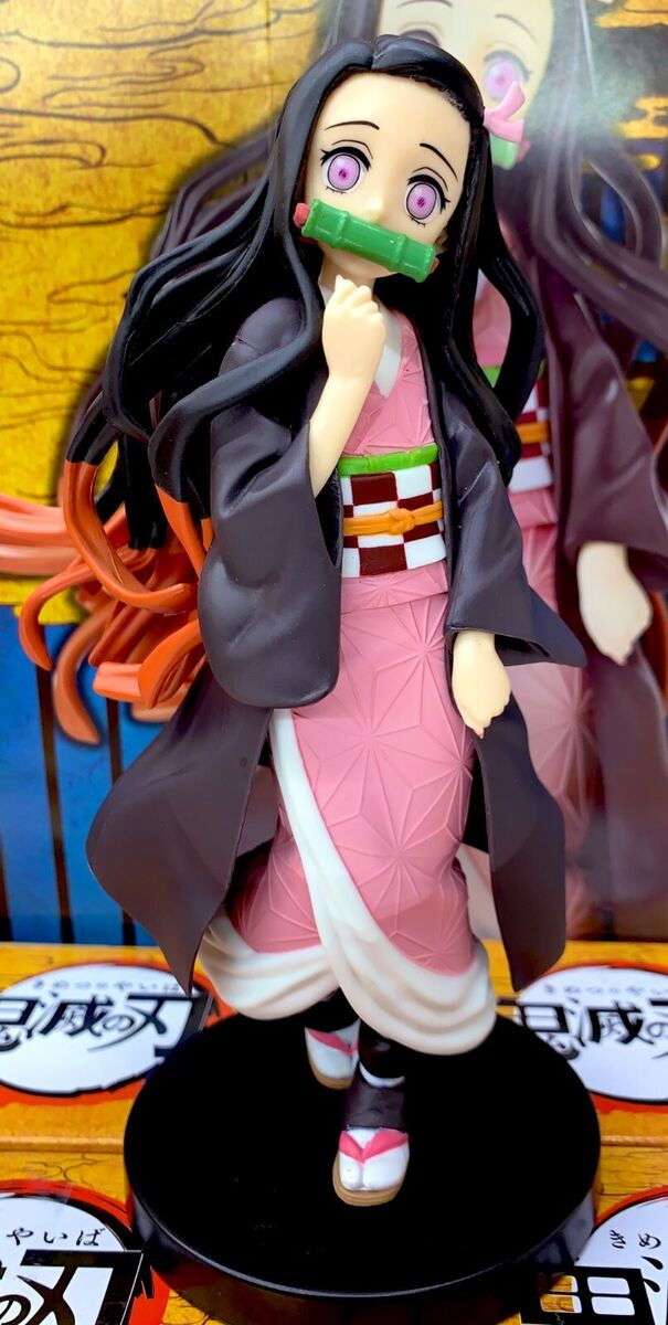 Tanjiro Kamado Demon Slayer Boneco Colecionável em PVC