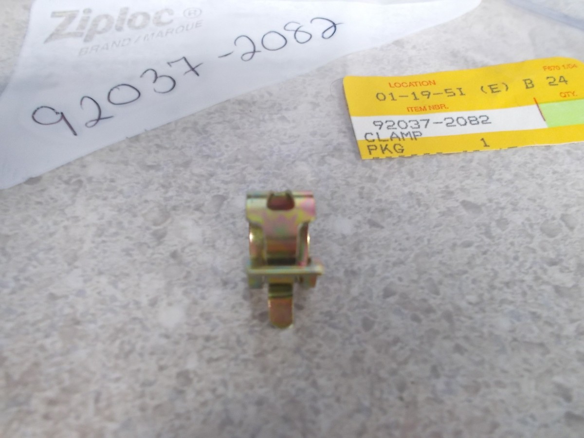 NOS OEM Kawasaki Clamp 1994-2003 VN800 ZX900 ZX750 KLX300 ZRX1200