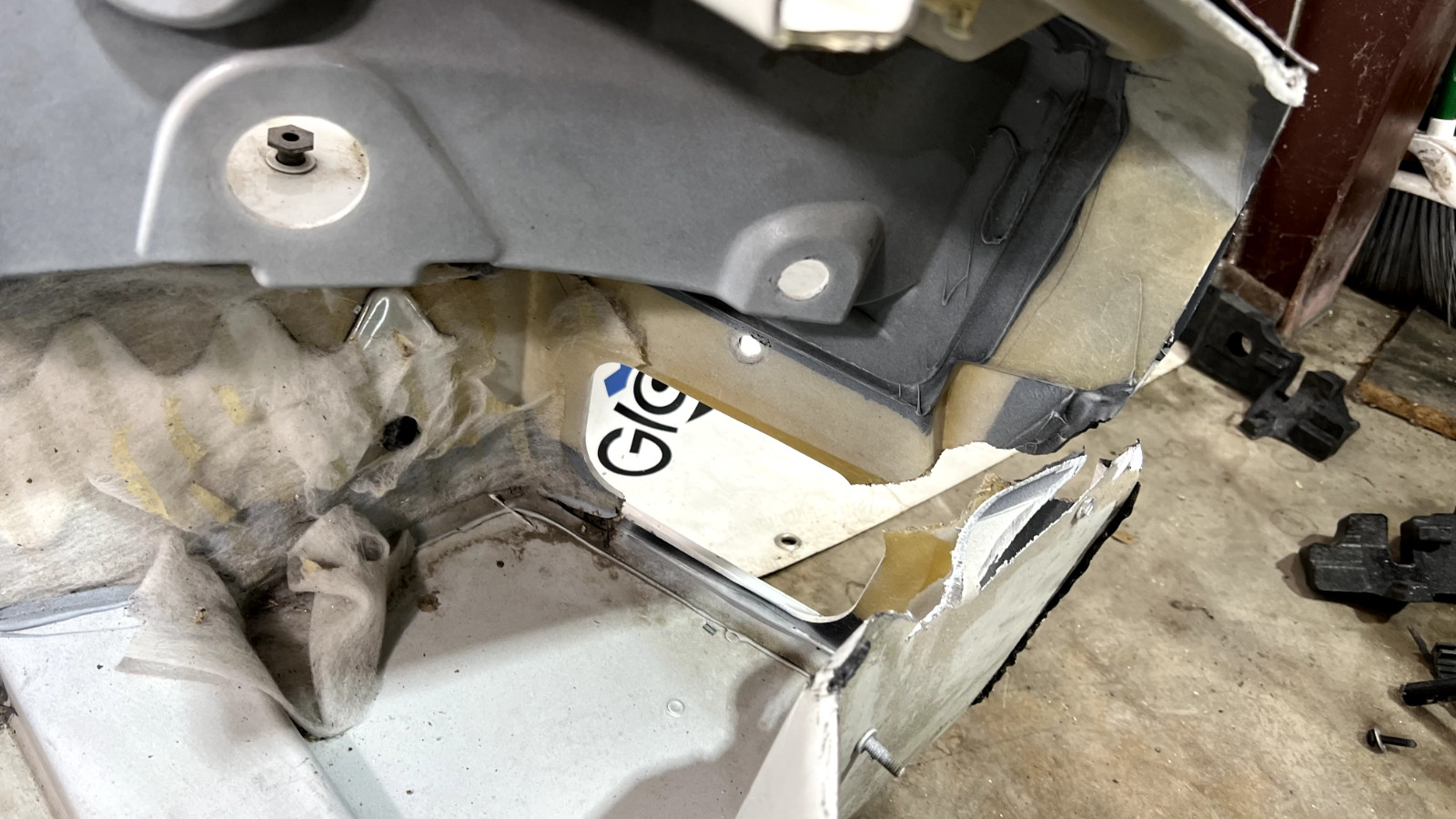 BODY REAR END - REAR PANEL  Aston Martin Vantage V8 2011 OEM